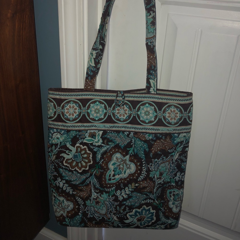 Vera Bradley Tote and wallet set
